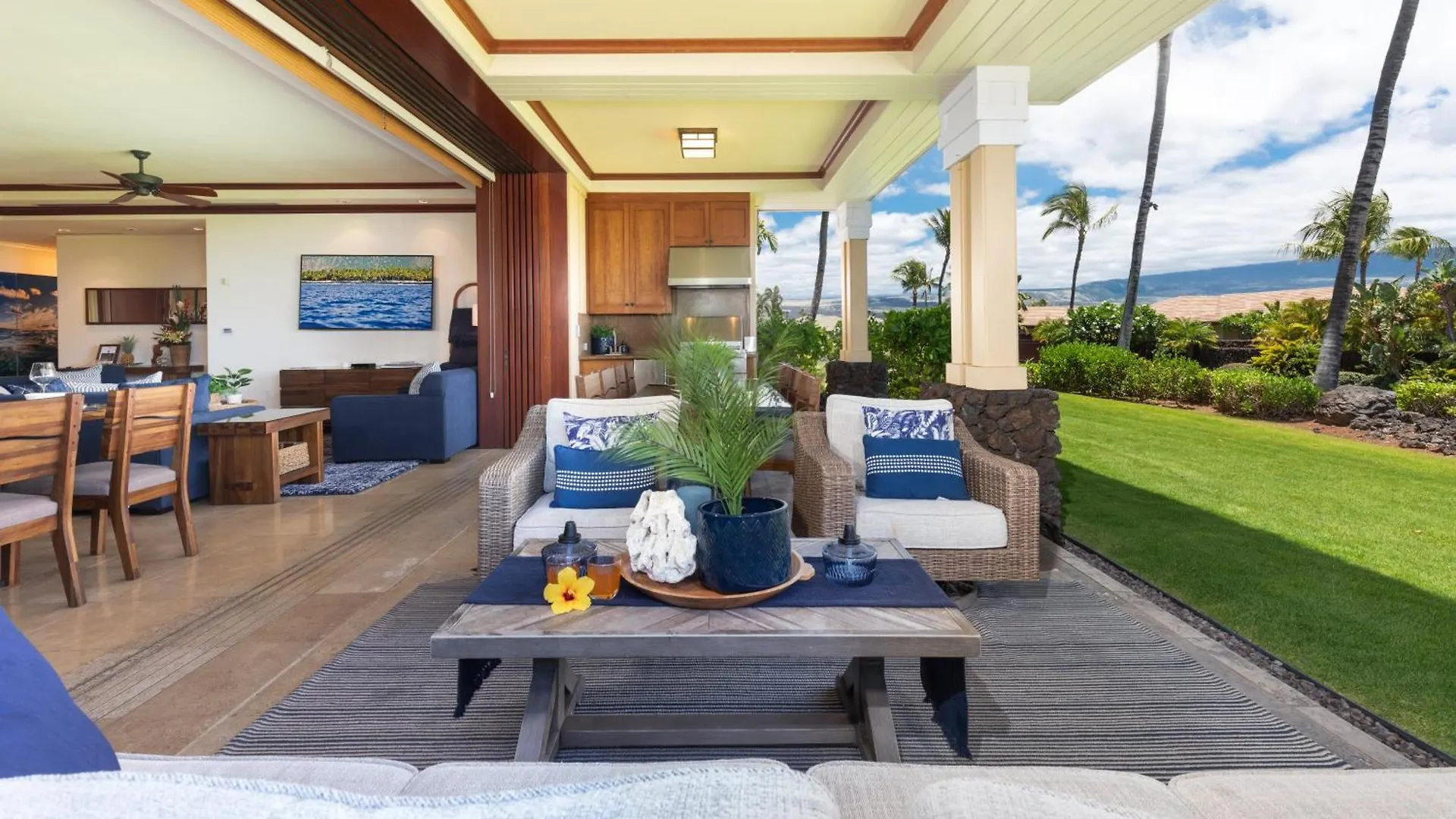 Blue Sunset Steps Away From A-Bay Beach Waikoloa États-Unis